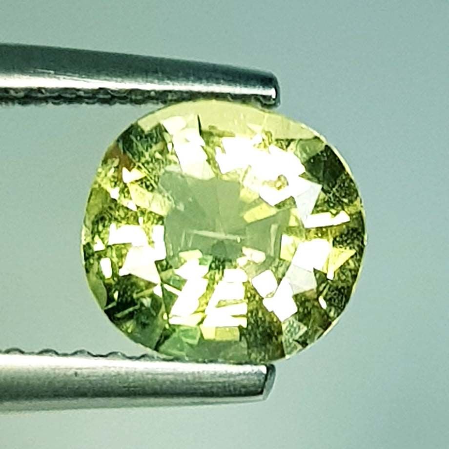 1.13 ct Natural Tourmaline Oval Cut (1 of 5)