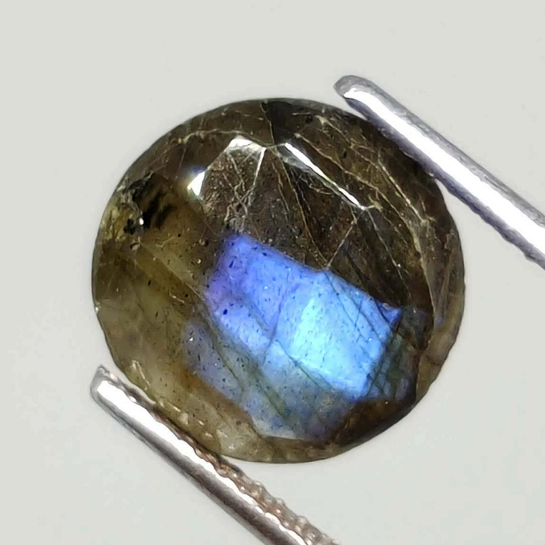 3.05 ct Natural Faceted Labradorite: No Reserve! Title: 3.05 ct Natural Faceted Labradorite Additional Information: Gemstones: Labradorite Carat Weights: 3.05 ct Size/Dimensions: 10 X 10 mm Origin : Labrador Materials Techniques: Labrado