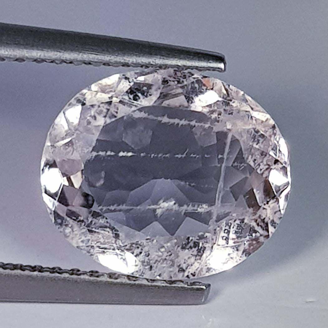 3.67 ct Natural Morganite Oval Cut (1 of 5)