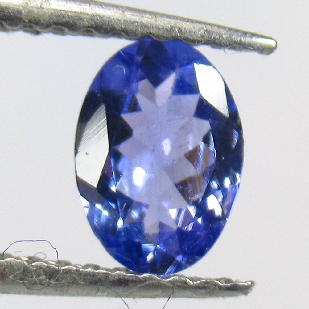 0.56 Ctw Natural Tanzanite Oval Cut: No Reserve! Title: 0.56 Ctw Natural Tanzanite Oval Cut Stone Clarity: VVS Gemstones: Tanzanite Carat Weights: 0.56 Size/Dimensions: 6.90 x 4.90 x 2.50 mm Additional Information: Top Quality Luster / E