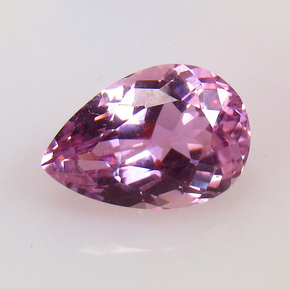 5.43 Ct Natural Pink Kunzite Pear Cut (1 of 2)
