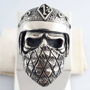 925 Sterling Silver - Ring: Ring Gender : Men Material : 925 Sterling Silver Weight : 32,5 gr Condition : NEW / Unused Size : US:10½ , EU:63.4 , UK:U , D:20.5 mm Free resizing on demand Item no:C258 --