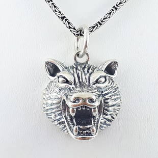 925 Sterling Silver - Necklace & Pendant Set: Necklace & Pendant Set Gender : Men Material : 925 Sterling Silver Total Weight : 55 gr Necklace Lenght :60 cm Width :2,25 mm Pendant Lenght :4 cm cm Condition : New / Unused Item No:A373 