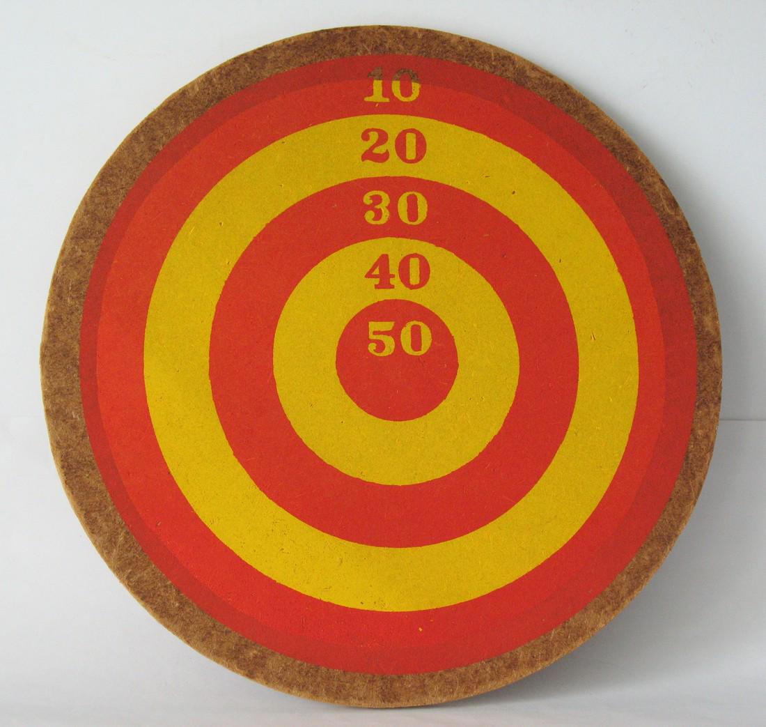 Vintage barroom dart board. (1 of 2)