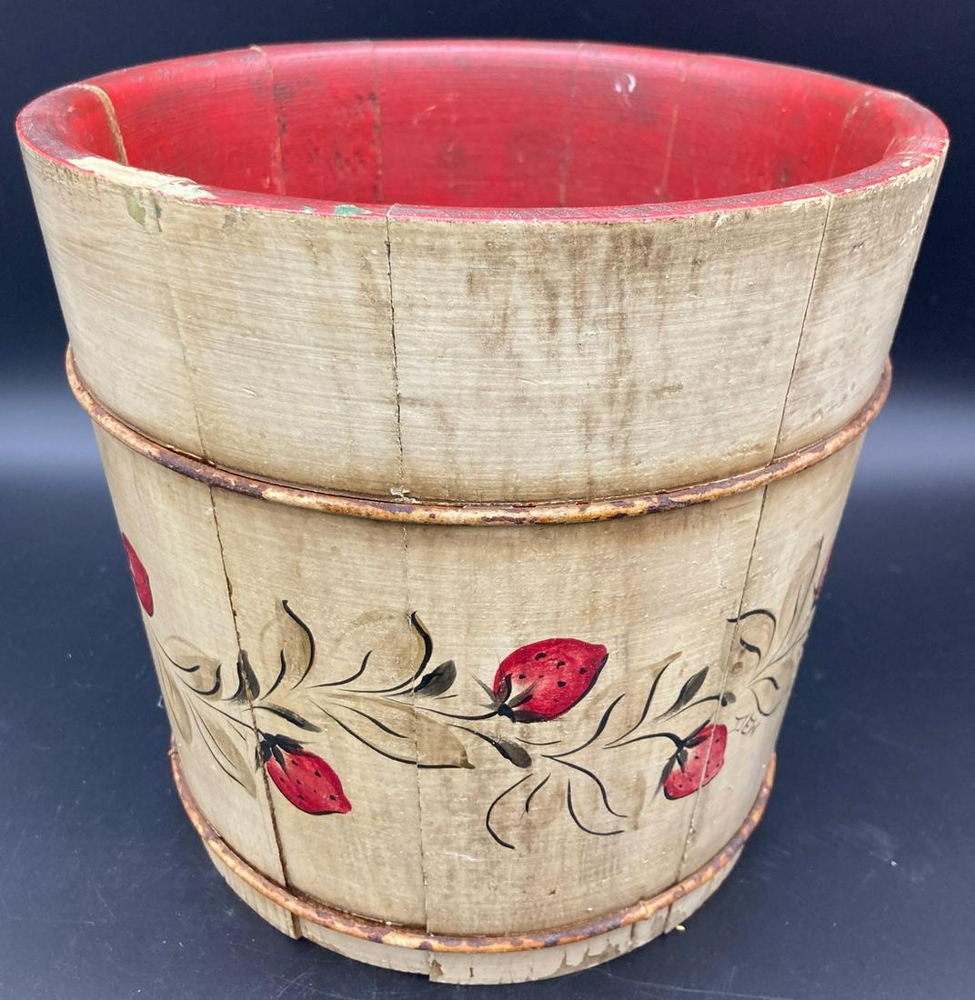 PAINTED WOODEN BUCKET (1 of 7)