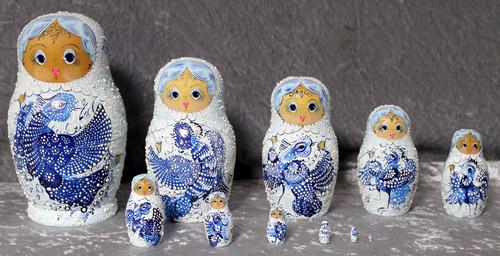 Matreshka, nesting doll: Dimensions: 0.0 x 9.0 x 16.0 cm "Matreshka, Russian hand-made and hand-painted nesting doll, Stecking doll 11 pieces with white blue ornaments ." Reserve: $180.00 Shipping: Domestic: Flat-rate of $