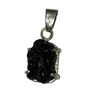 Mexican Sterling Silver Hand Made Moldavite Pendant: Mexican Sterling Silver Hand Made Moldavite Pendant. Measures 1" long and 1/2" wide. Unmarked. Made in our workshop in Merida, Mexico. Reserve: $115.00 Shipping:Domestic: Flat-rate of $12.00 to