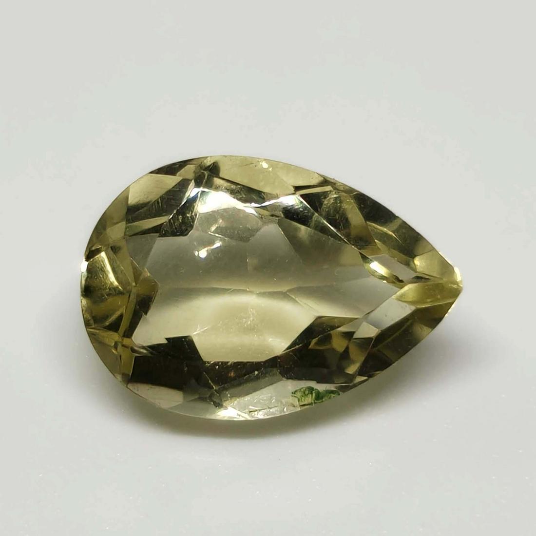 4.10 ct Natural Green Lemon Quartz: No Reserve! Title: 4.10 ct Natural Green Lemon Quartz Additional Information: Gemstones: Natural Lemon Quartz Carat Weights: 4.10 ct Size/Dimensions: 13 x 9 x 6 mm Materials & Techniques: Quartz Weigh