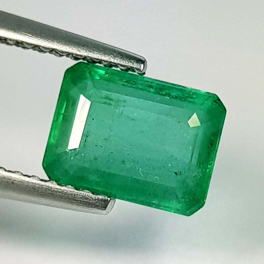 Natural Emerald Octagon Cut 1.80 ct (1 of 4)