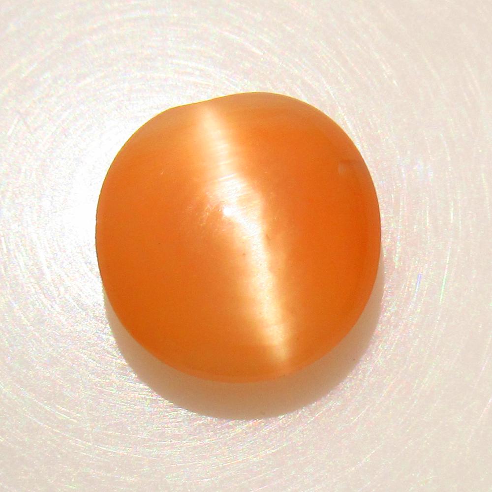 4.60 Ctw Natural Moonstone Round Cab: No Reserve! Title: 4.60 Ctw Natural Moonstone Round Cab Stone Clarity: Semi-Transparent Gemstones: Moonstone Carat Weights: 4.6 Size/Dimensions: 10.30 x 10.30 x 5.70 mm Additional Information: Nice Ro