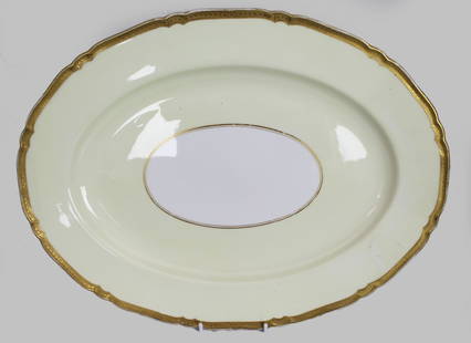 Large Royal Worcester King Charles Pattern Serving Platter: Large Royal Worcester King Charles Pattern Serving Platter Royal Worcester. Dated 1937. Porcelain. White medallion centre with cream surround. 22ct gold gilding. Measures 46 x 34