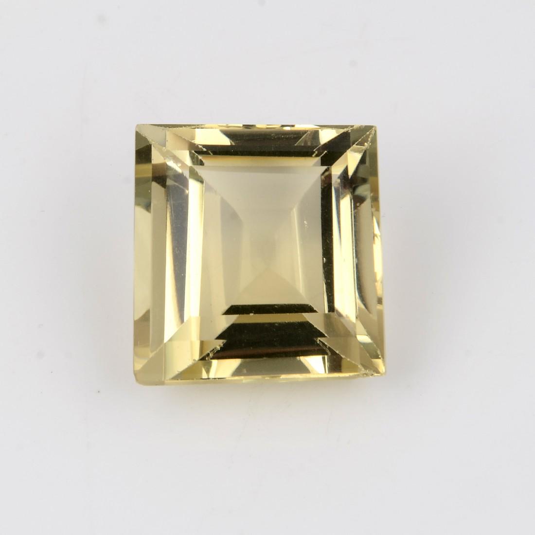 59.6 Carat Yellow Color Square Natural Lemon Quartz Loose Gemstone 1 Pieces: Title: 59.6 Carat Yellow Color Square Natural Lemon Quartz Loose Gemstone 1 Pieces Additional Info: Specification of Gemstone Stone : Lemon Quartz Shape : Square Size : 15H x 25L x 23W mm Color : Yell