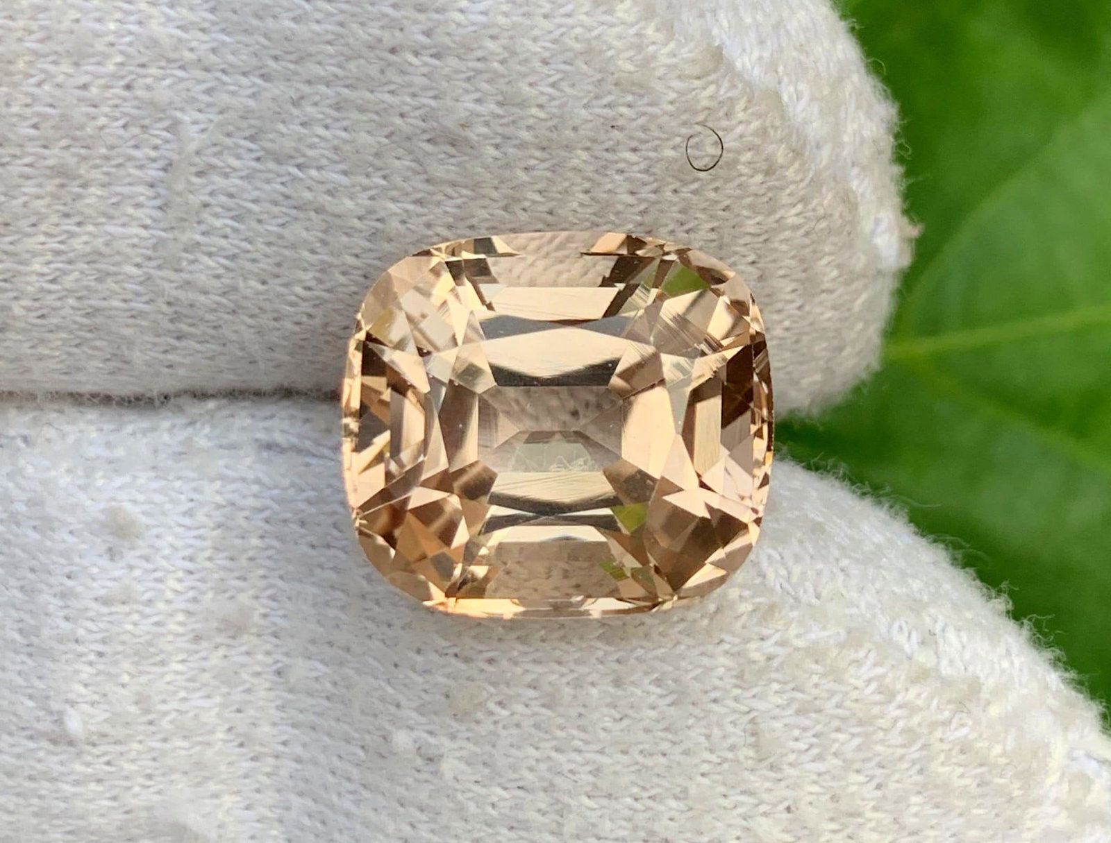High Quality 12.85 ct Golden Topaz Cushion Shape Gemstone (1 of 6)