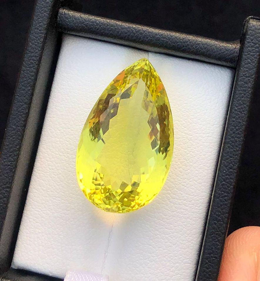31.5 Carats Natural Lemon Quartz (1 of 4)