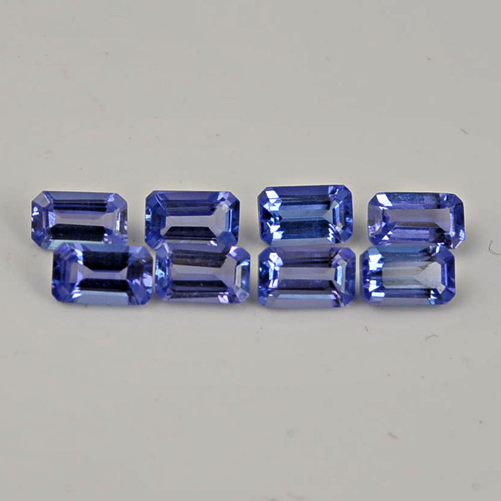 Blue Color 2.74 Carat Octagon Shape Natural Tanzanite Loose Gemstone 8 Pieces (1 of 6)