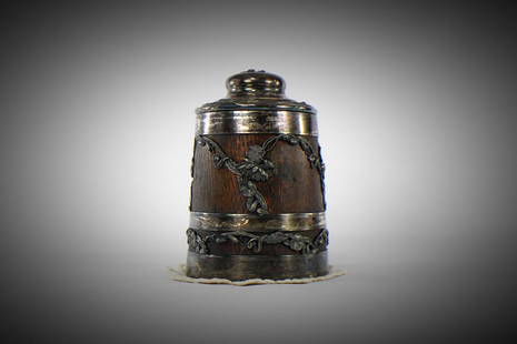Flemish Oak and Silver Tobacco Humidor Cigar Canister Jar St Louis Silver Plate 1905: Title: Flemish Oak and Silver Tobacco Humidor Cigar Canister Jar St Louis Silver Plate 1905Description: St. Louis Silver Company Flemish Oak and Silver Tobacco Humidor Cigar Canister Jar St Louis