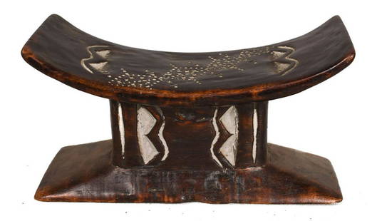 Neck rest – Wood – Asante – Ghana: Title: Neck rest – Wood – Asante – GhanaDescription: The Asante stool is the most important and symbolical complex of all Asante art forms: the stools have multiple forms, functions