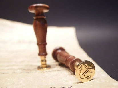 (1) Brass Anchor Wax Seal Letter Stamp: 3" long seal is 3/4" Wide This reproduction of an antique wax seal has a solid brass anchor wax seal head Nice quality piece certain to be a great addition for use or display in any primitive early