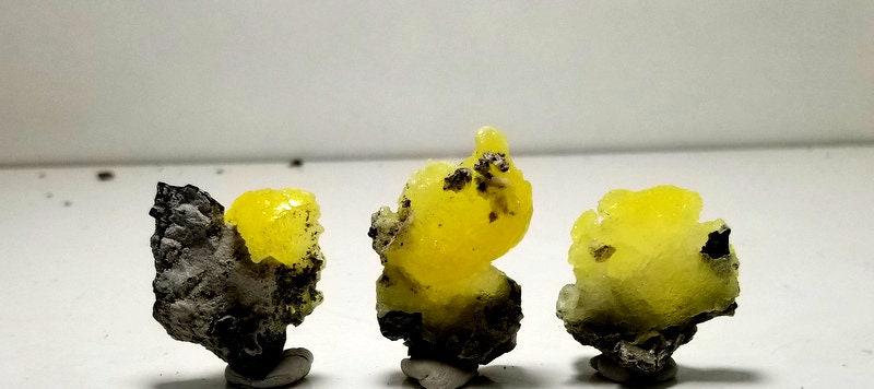 23 Grams Lovely Natural Yellow Brucite Crystals Specimen From Baluchistan Pakistan (1 of 8)