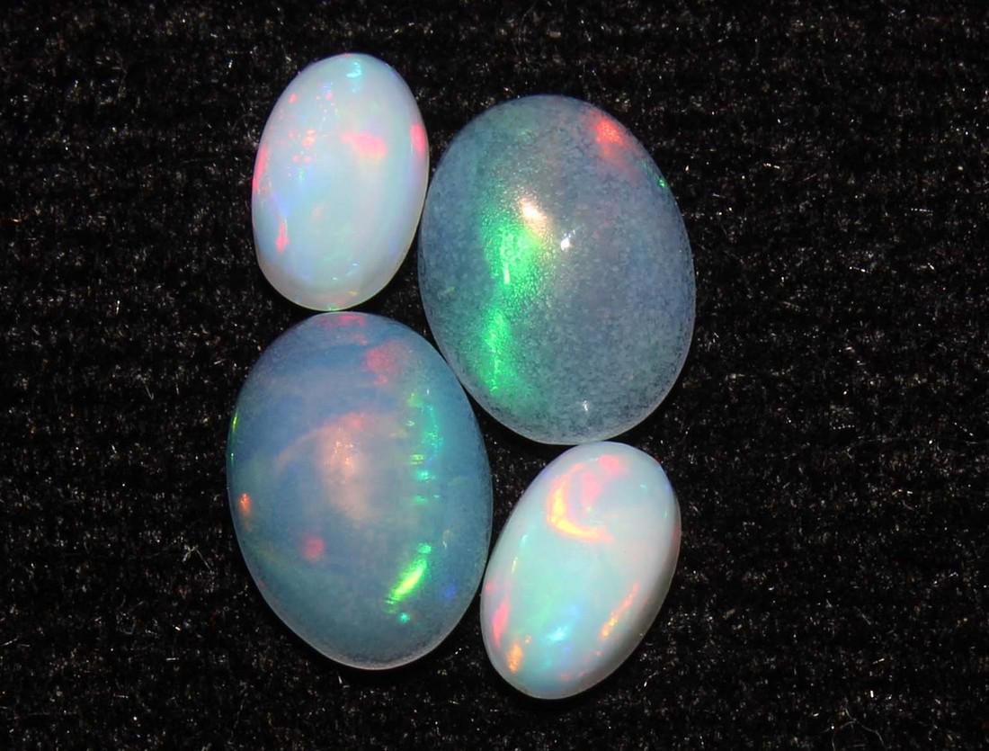 1.17 Cts Natural Opal Lot (1 of 2)