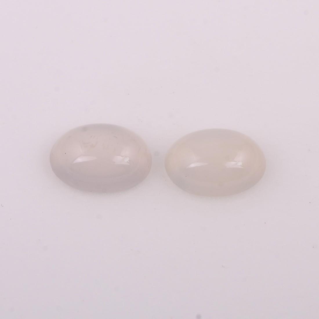 Gray Color 3.5 Carat Oval Shape Natural Moonstone Loose Gemstone 2 Pieces: No Reserve! Title: Gray Color 3.5 Carat Oval Shape Natural Moonstone Loose Gemstone 2 Pieces Additional Information: Specification of Gemstone Stone : Moonstone Shape : Oval Size : 3.5H x 8L x 6W mm C