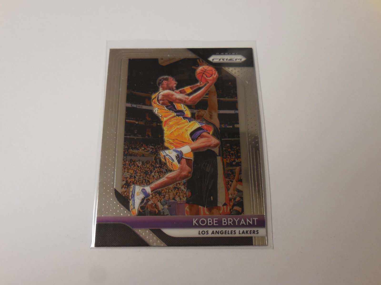 18-19 PANINI PRIZM KOBE BRYANT LAKERS (1 of 2)