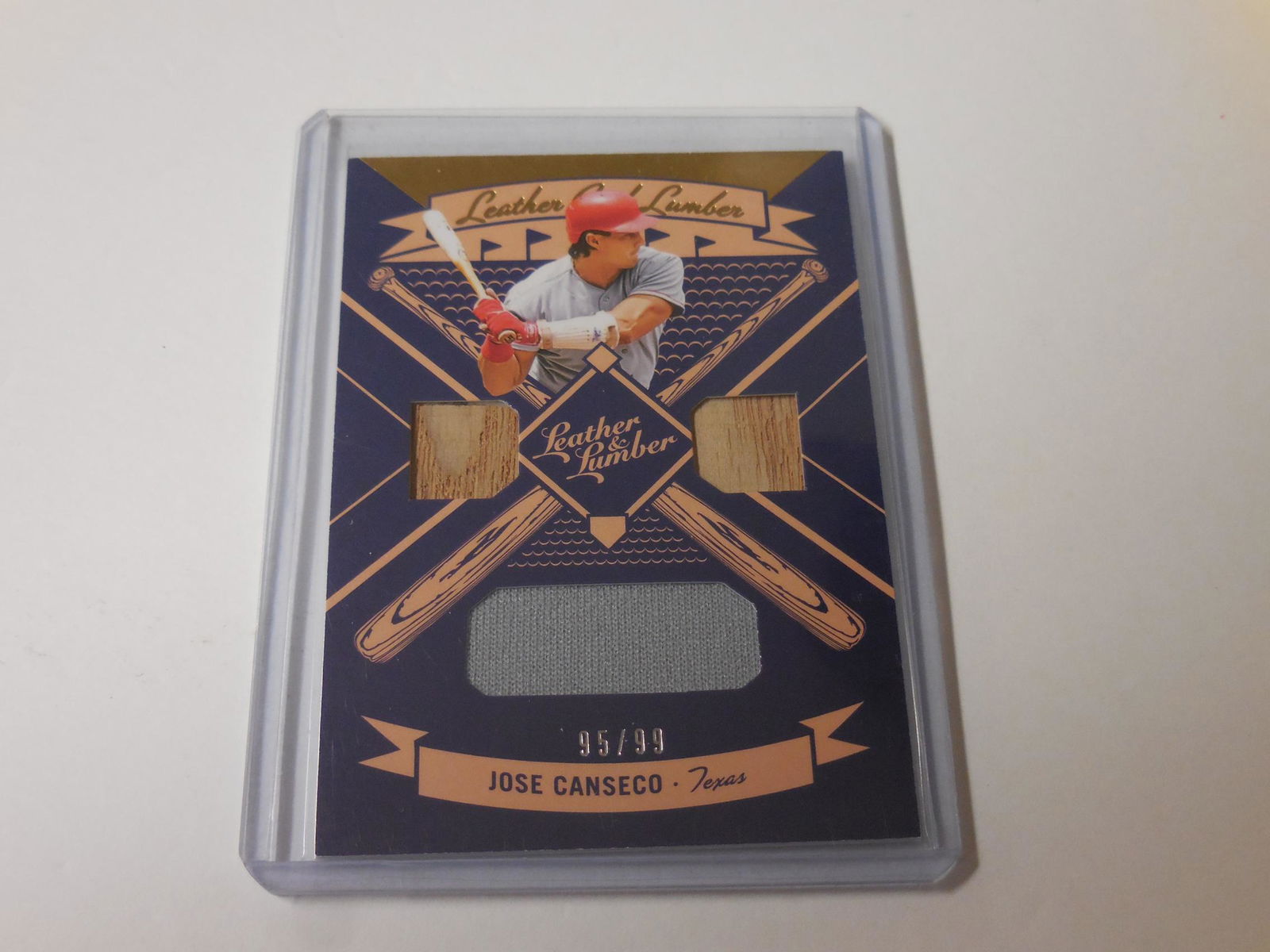 19 PANINI JOSE CANSECO JERSEY BAT CARD (1 of 2)