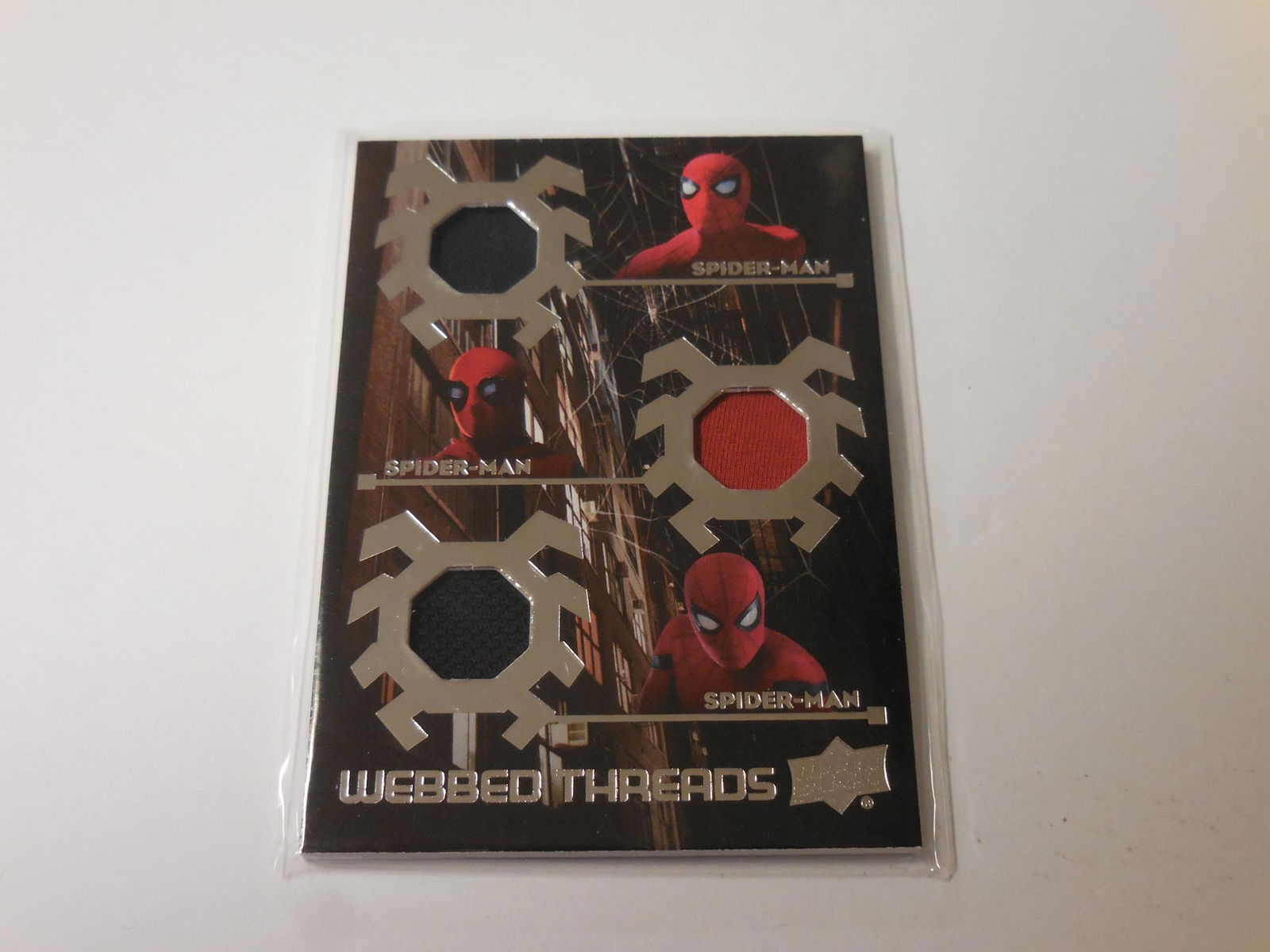 17 UD MARVEL SPIDER MAN TRIPLE RELIC (1 of 2)