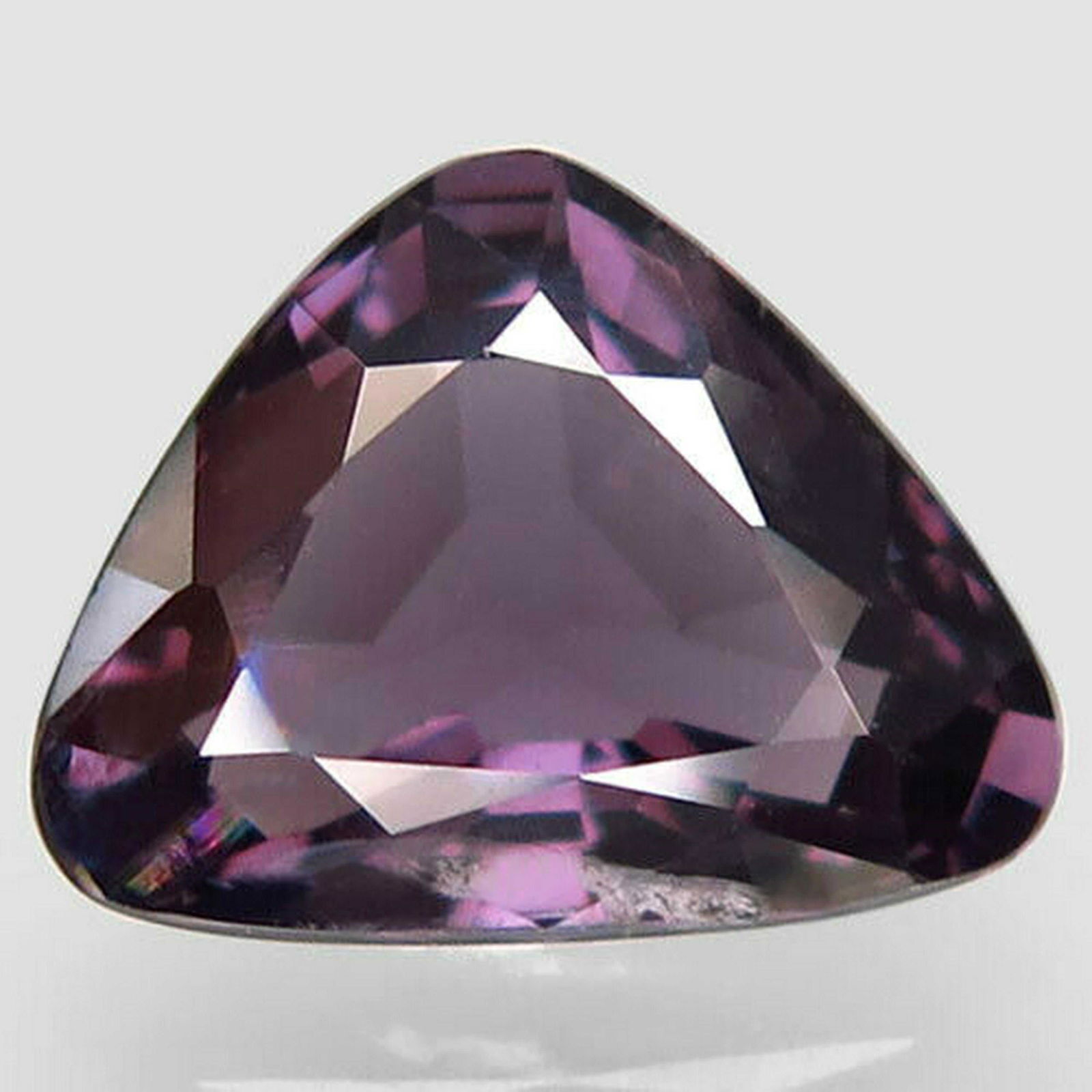 4,29 ct Natural Purple Spinel 4,28 ct (1 of 2)