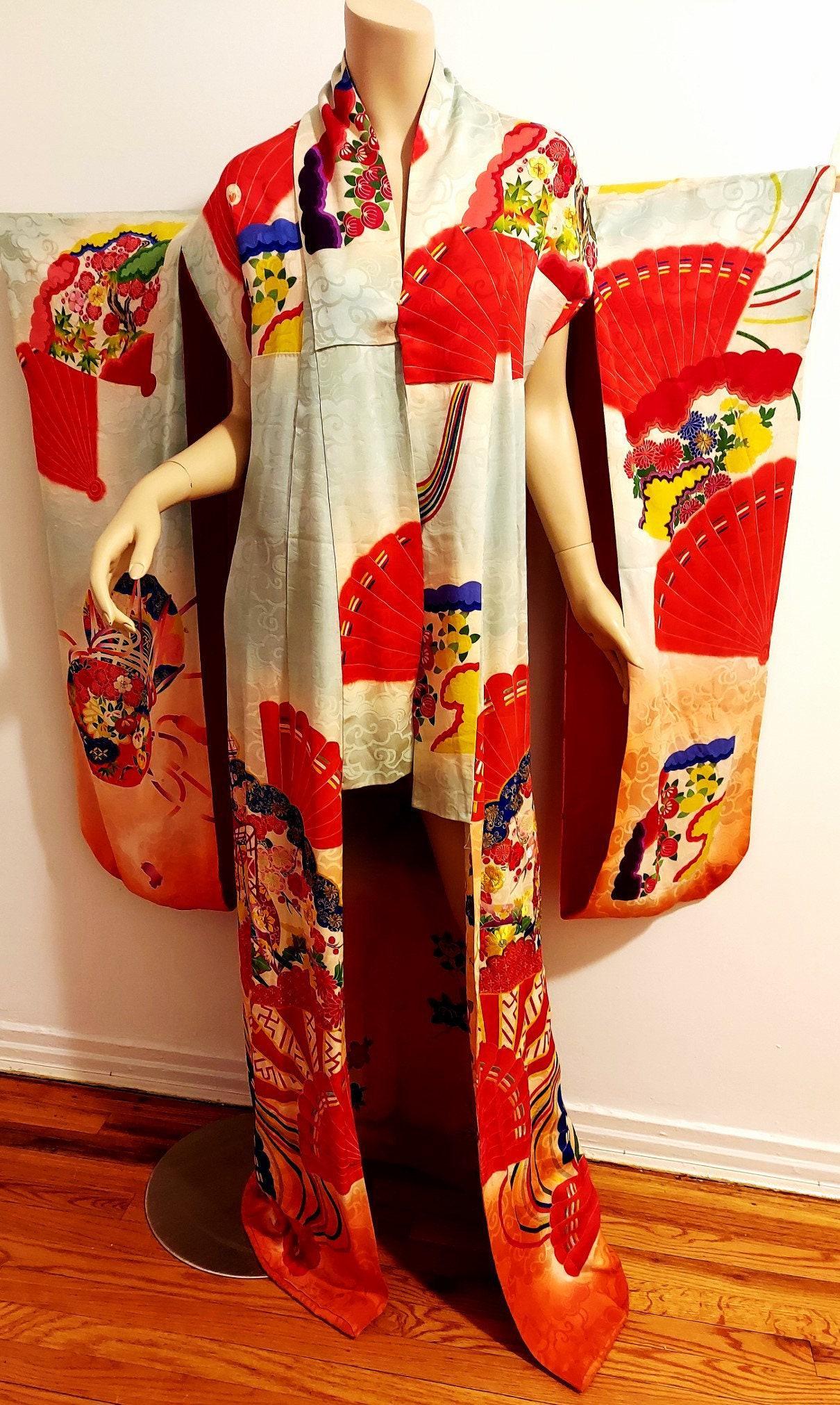 Antique 1920 Japanese Museum Kimono Gold Hand Embroidery (1 of 10)