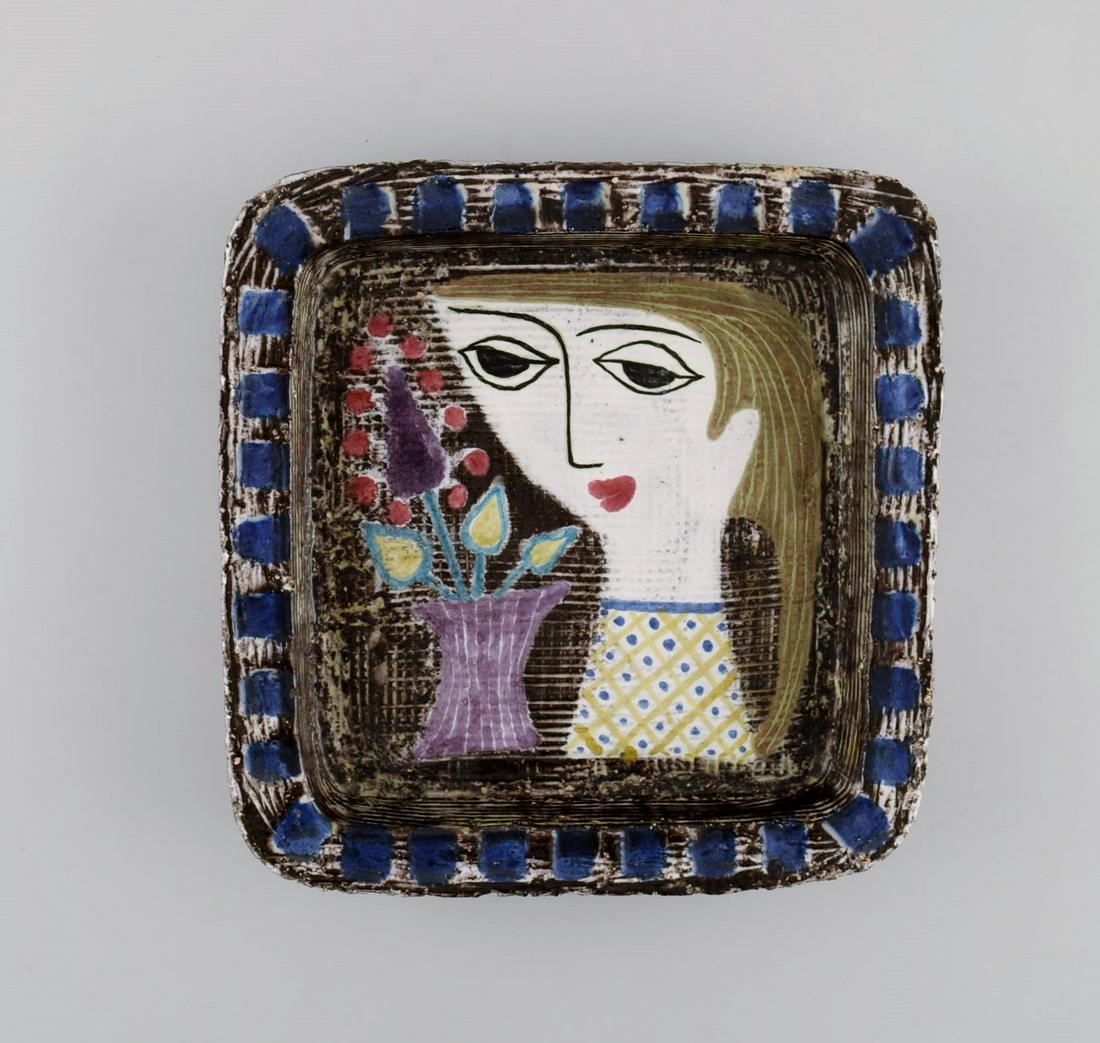 Mari Simmulson for Upsala-Ekeby. Dish in glazed stoneware with portrait of woman. 1960's. (1 of 5)