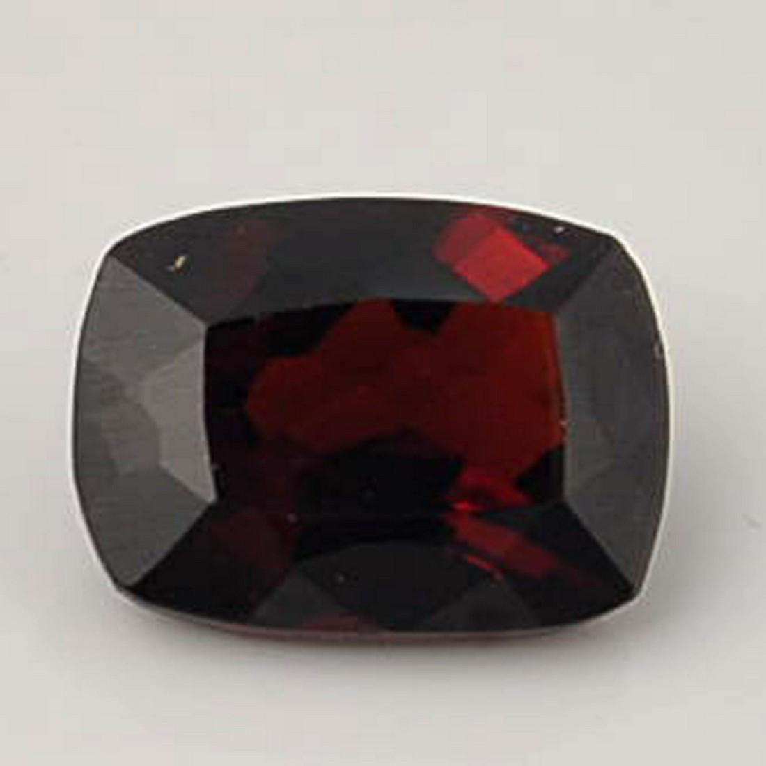 Octagon Shape Red Color 1.7 Carat Natural Garnet Loose Gemstone 1 Pieces: No Reserve! Title: Octagon Shape Red Color 1.7 Carat Natural Garnet Loose Gemstone 1 Pieces Description: Specification of Gemstone Name : Garnet Color : Red Total Weight : 1.7 Carat Shape : Octagon Cu