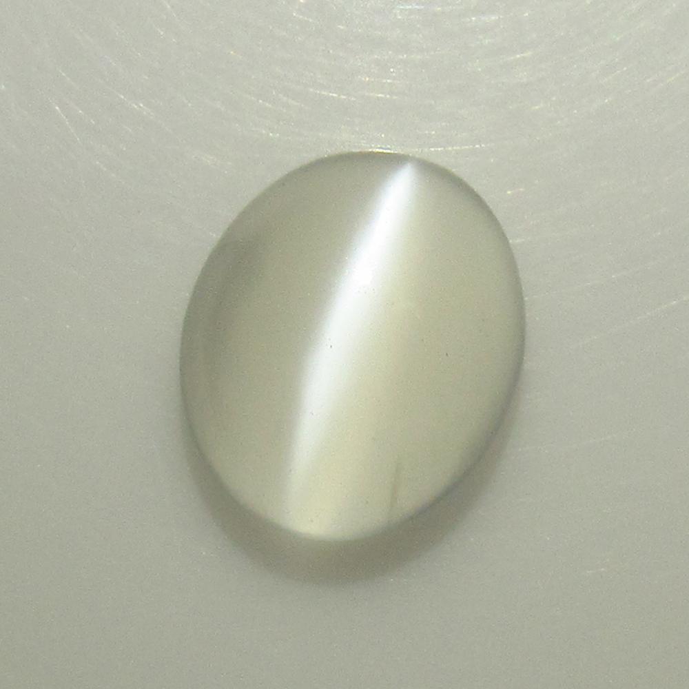 3.51 Ctw Natural Moonstone Oval Cab: No Reserve! Title: 3.51 Ctw Natural Moonstone Oval Cab Stone Clarity: Semi-Transparent Gemstones: Moonstone Carat Weights: 3.51 Size/Dimensions: 11.00 x 9.30 x 5.00 mm Additional Information: Nice Ova