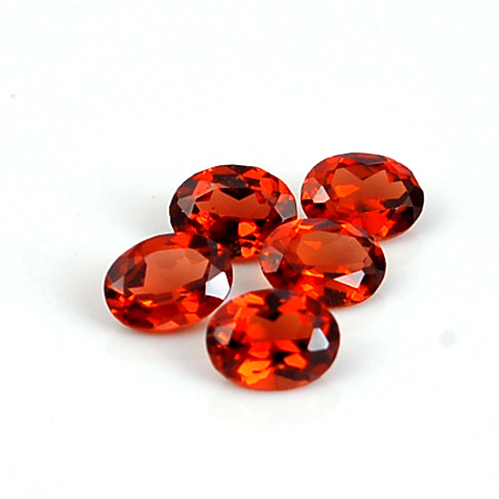 1.04 Carat Red Color Natural Pear Garnet Loose Gemstone 5 Pieces: No Reserve! Title: 1.04 Carat Red Color Natural Pear Garnet Loose Gemstone 5 Pieces Brand: Gems Trading Center Gemstones: Garnet Carat Weights: 1.04 Size/Dimensions: 2x4x3 Shipping: Domestic: Flat-rat
