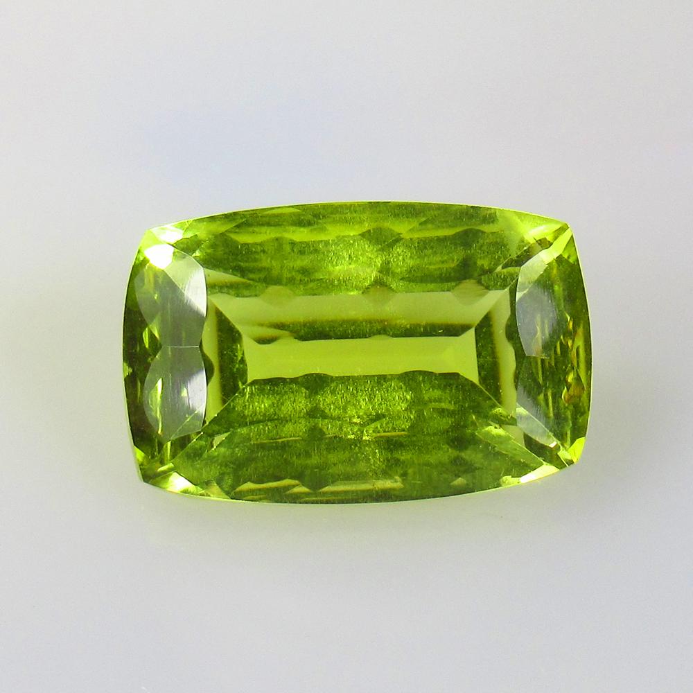 11.03 Ctw Natural Lemon Quartz Cushion Cut: No Reserve! Title: 11.03 Ctw Natural Lemon Quartz Cushion Cut Stone Clarity: VVS Gemstones: Lemon Quartz Carat Weights: 11.03 Size/Dimensions: 17.90 x 11.50 x 7.80 mm Additional Information: Good Lust