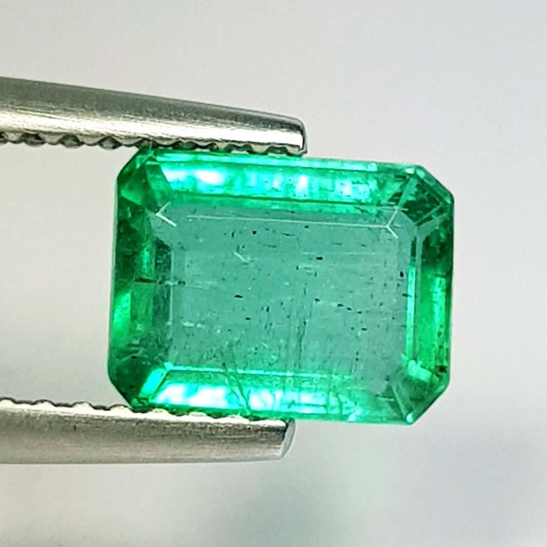 Natural Emerald Octagon Cut 1.58 ct (1 of 4)