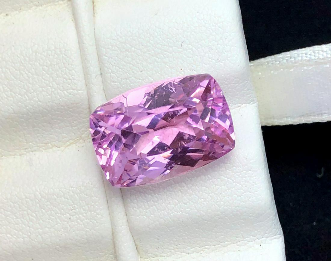 Natural Pink Kunzite Spodumene Loose Gemstone VVS - 15.10 Carats (1 of 7)