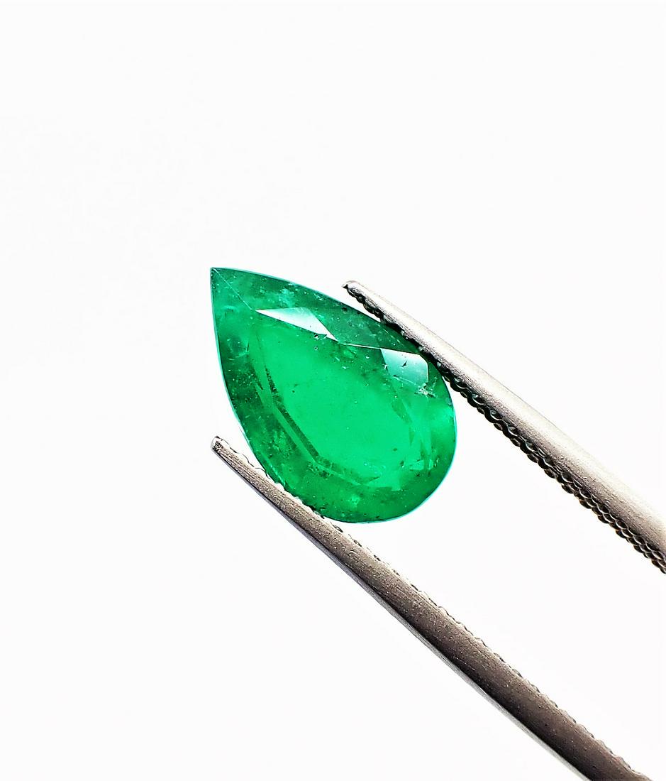 Emerald Certified - 2.33 ct (1 of 10)