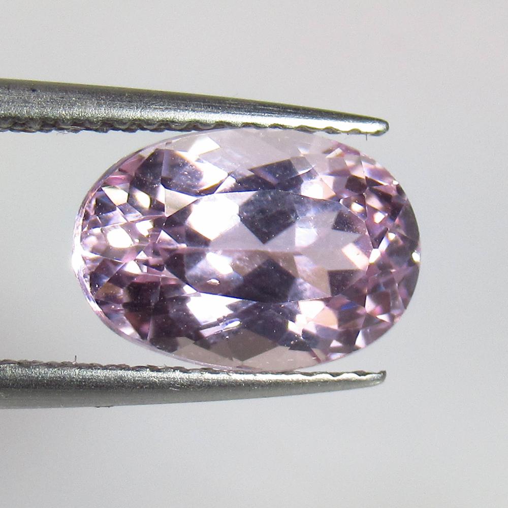 3.71 Ct Natural Kunzite Oval Cut (1 of 2)