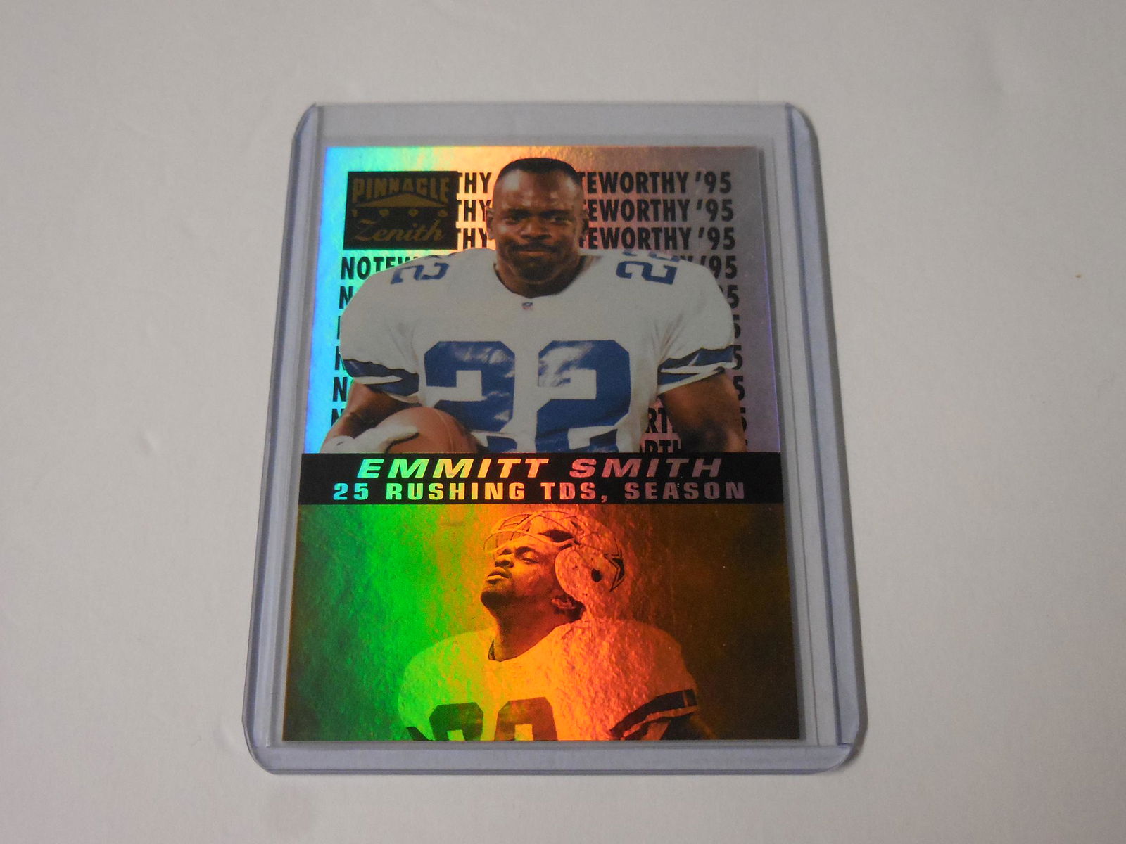 1996 ZENITH EMMITT SMITH HOLO: Title: 1996 ZENITH EMMITT SMITH HOLO Description: 1996 PINNACLE ZENITH EMMITT SMITH RARE NOTEWORTHY HOLOFOIL DALLAS COWBOYS THIS IS A VERY NICE CARD FOR ANY COLLECTOR. THIS CARD COMES WITH SLEEVE AND