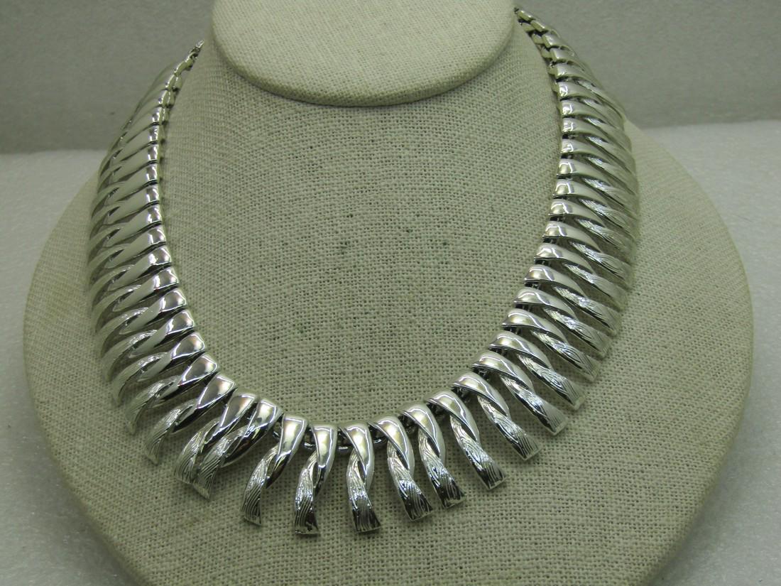 Vintage Coro Wreath Choker Necklace, 18", Silver Tone (1 of 4)