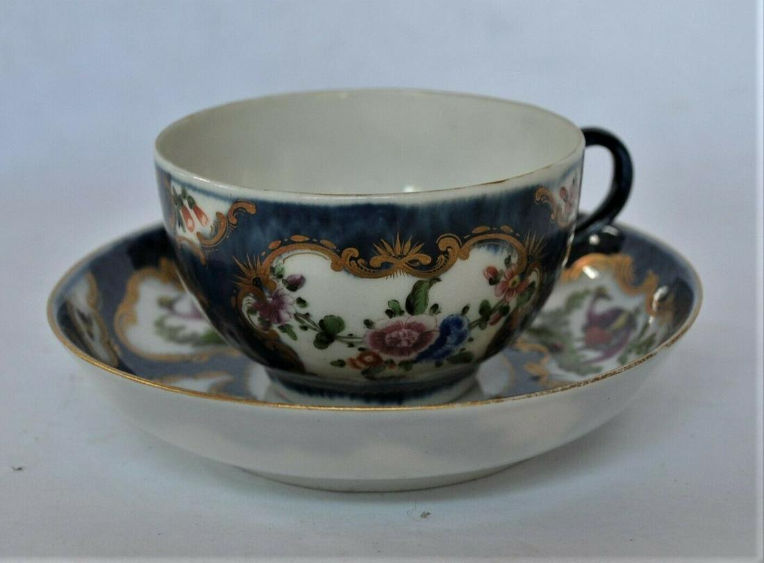 Dr. Wall Worcester Scale Blue Cup and Saucer (1 of 7)