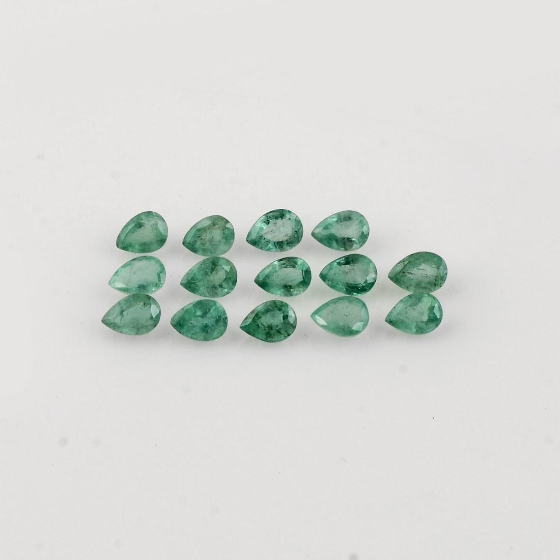 2.30 Carat Green Color Natural Pear Emerald Loose Gemstone 14 Pieces (1 of 7)