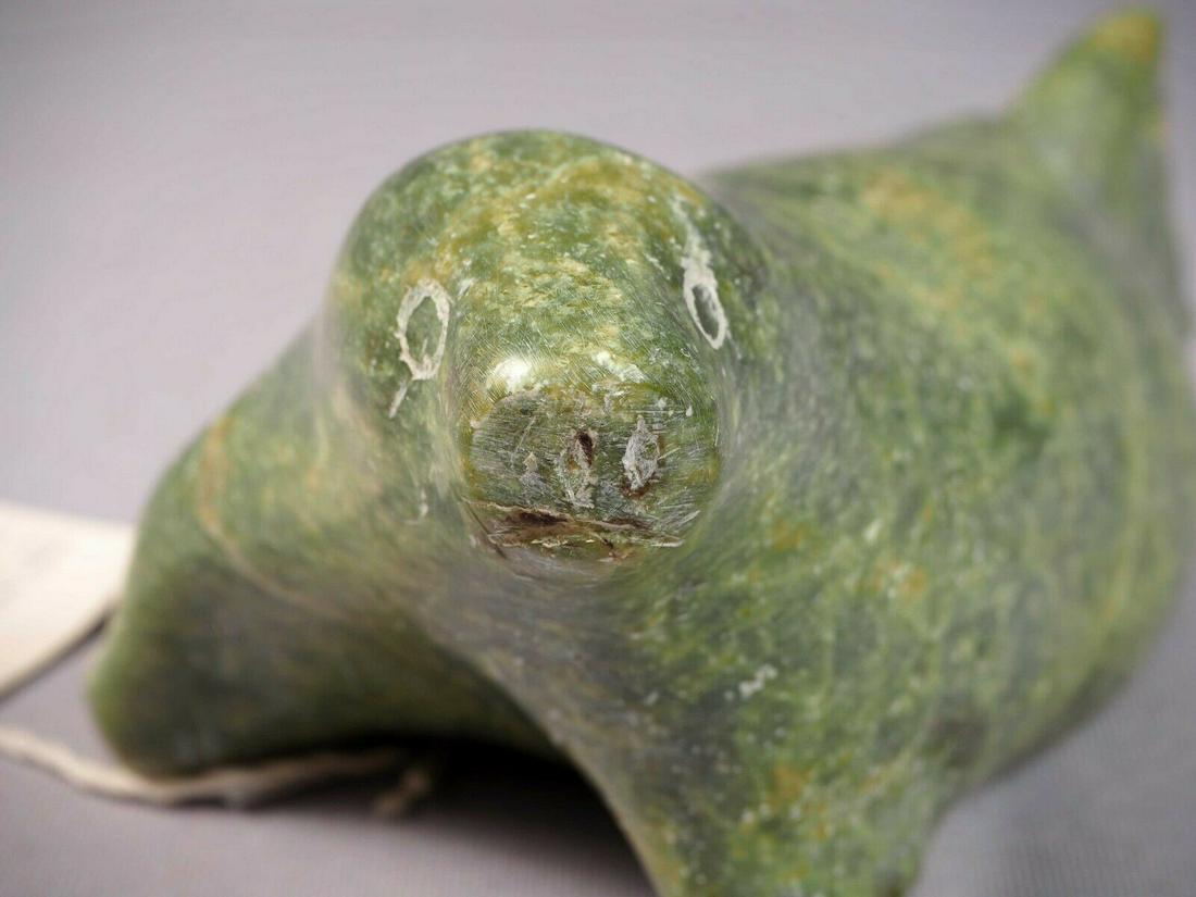Inuit Eskimo Native Vintage Soapstone Carving Seal Johnny Loo Iqaluit Green (1 of 6)