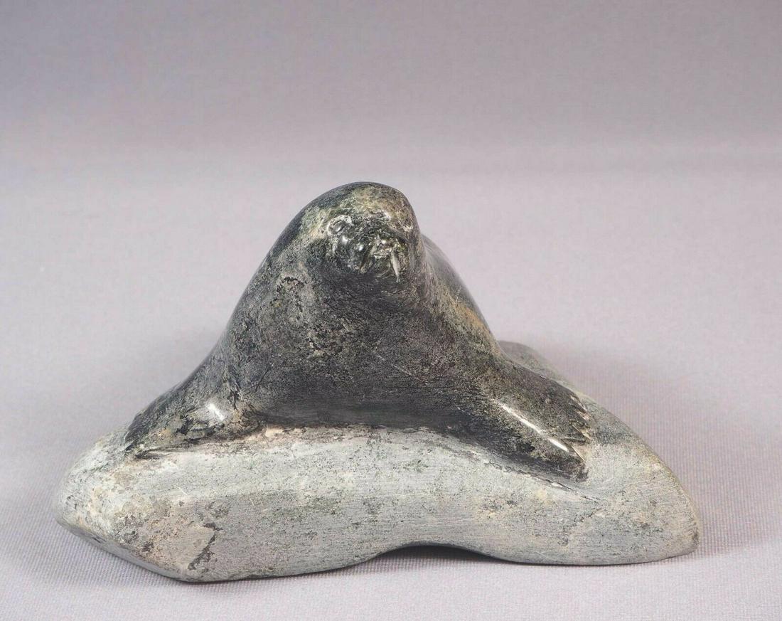 Soapstone Inuit Canada Carving Figurine Seal Walrus on stone Vintage SIGNED (1 of 6)