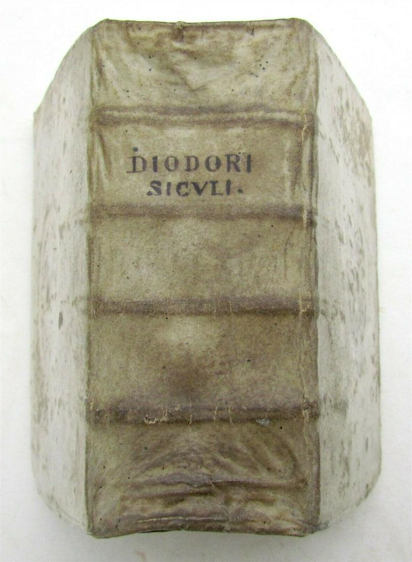 1559 LDIODORI SICULI BIBLIOTHECAE HISTORICAE antique VELLUM BINDING Latin (1 of 8)