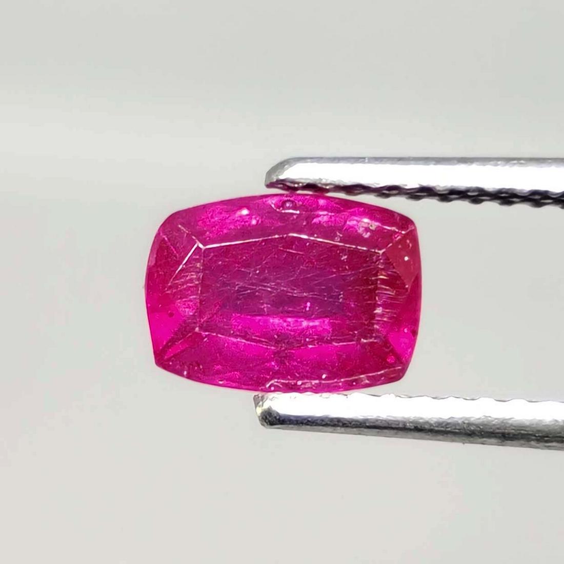 1.10 ct Natural Red Ruby: No Reserve! Title:1.10 ct Natural Red Ruby Additional Information:Title: Red Ruby Gemstones: Red Ruby Carat Weights: 1.10 ct Size/Dimensions: 7 x 5 x 3 mm Treatment : Glass Filled Materials & Techniqu