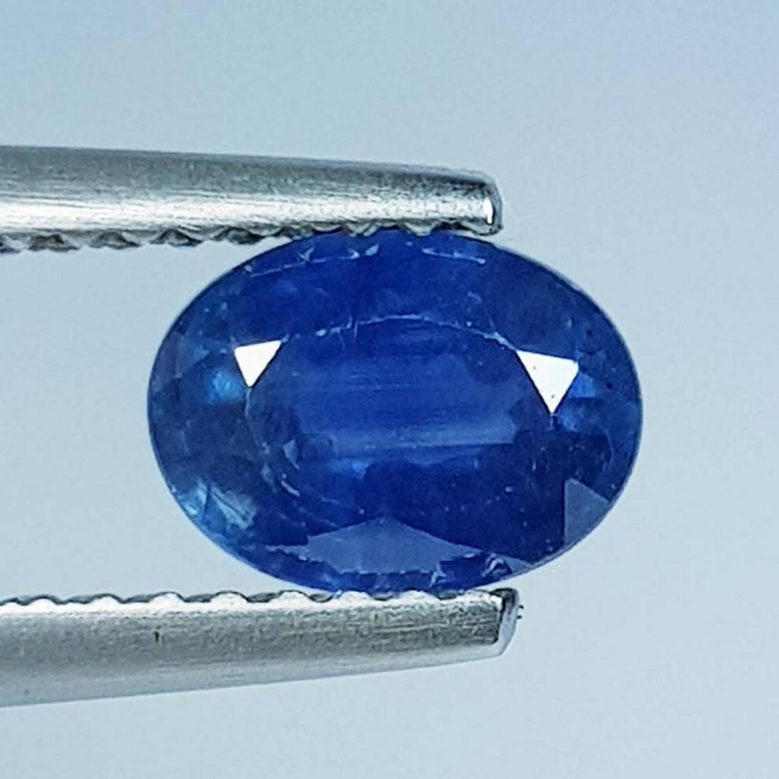 1.14 ct Natural Blue Sapphire: No Reserve! Title: 1.14 ct Natural Blue Sapphire Color/Clarity: Loosegemstone Gemstones: VS Carat Weights: 1.14 Size/Dimensions: 6.90 x 5.10 x 3.50 Additional Info: Oval - Burma Shipping: Domesti