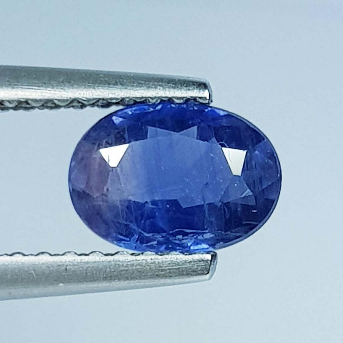 1.05 ct Natural Blue Sapphire: No Reserve! Title: 1.05 ct Natural Blue Sapphire Color/Clarity: Loosegemstone Gemstones: VS Carat Weights: 1.05 Size/Dimensions: 7.00 x 5.10 x 3.00 Additional Info: Oval - Burma Shipping: Domesti