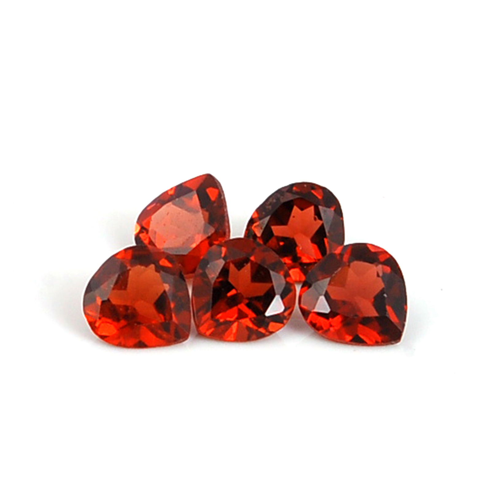 1.40 Carat Red Color Natural Heart Garnet Loose Gemstone 5 Pieces: No Reserve! Title: 1.40 Carat Red Color Natural Heart Garnet Loose Gemstone 5 Pieces Gemstones: Garnet Carat Weights: 1.4 Size/Dimensions: 2.5x4x4 Shipping: Domestic: Flat-rate of $7.00 to anywhere wi